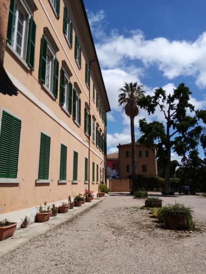 Hotel Ausonia Follonica Esterno foto